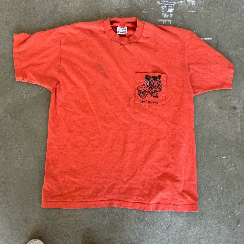 Vintage single stitch 1990s cub scouts pocket t shirt